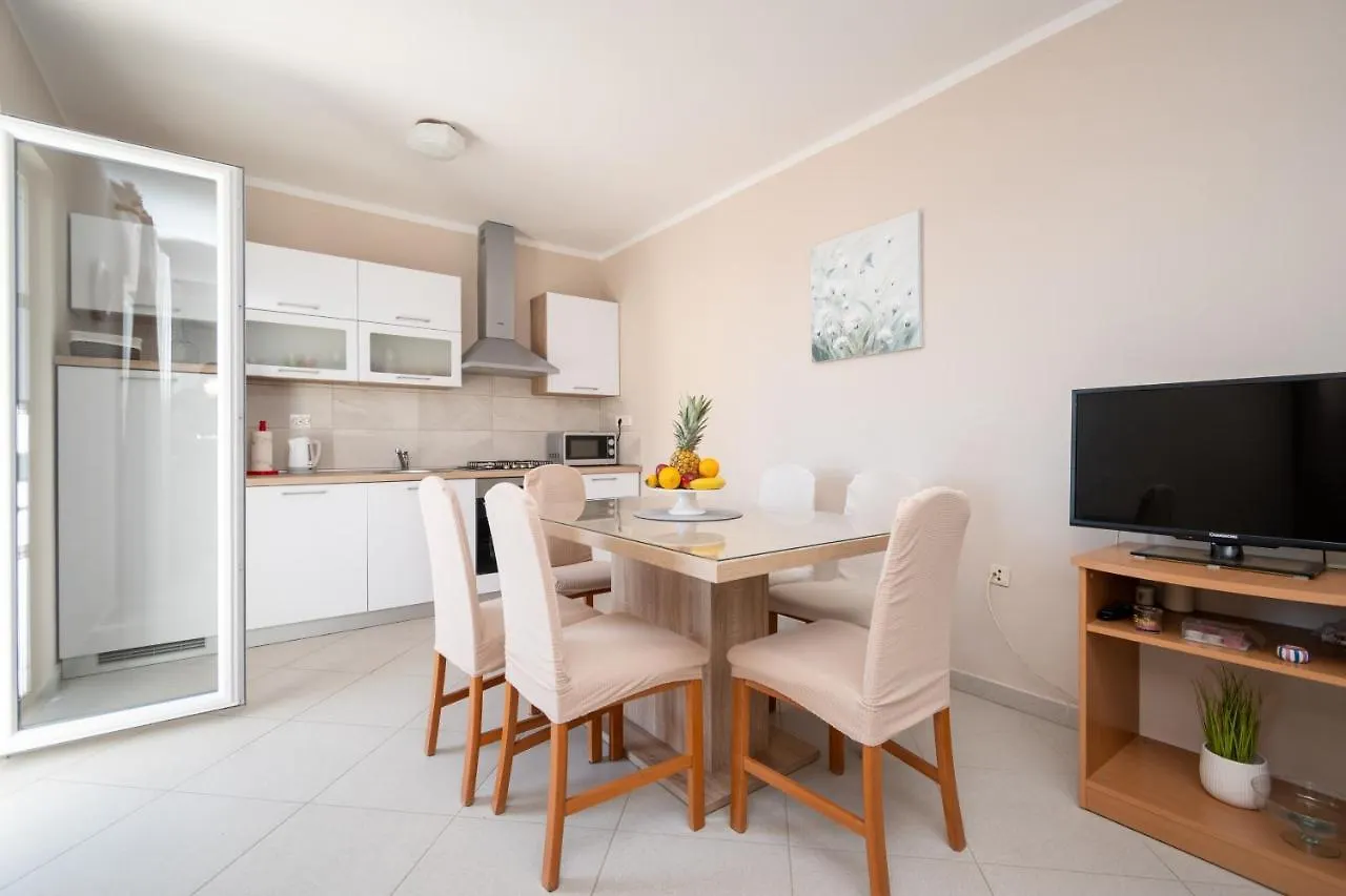 Apartments With A Parking Space Povljana, Pag - 6298 Chorvatsko