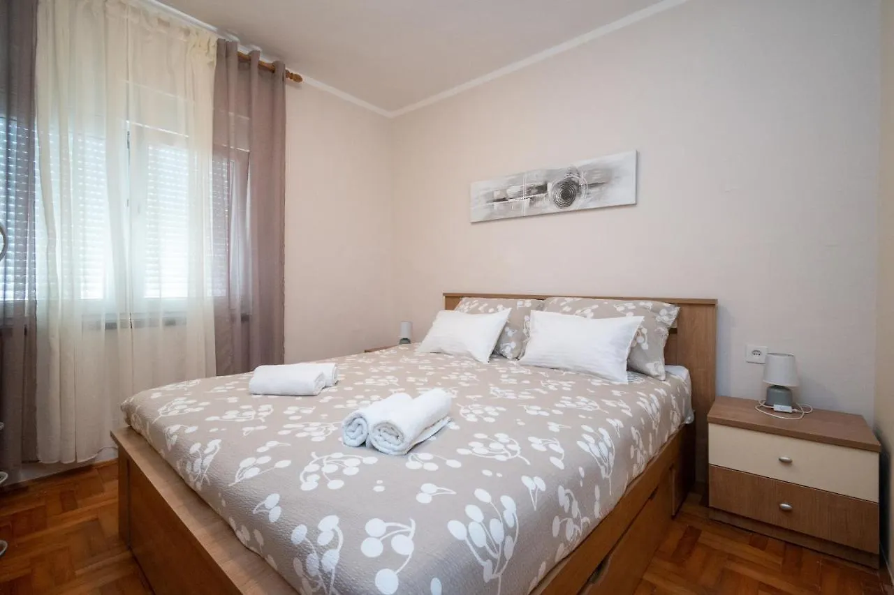 Apartments With A Parking Space Povljana, Pag - 6298