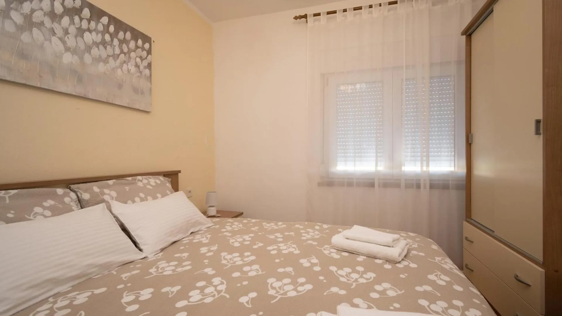Apartments With A Parking Space Povljana, Pag - 6298 Croatia